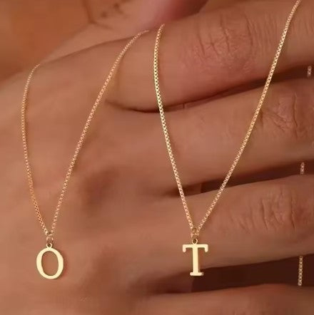 Collares de Letras Violeta